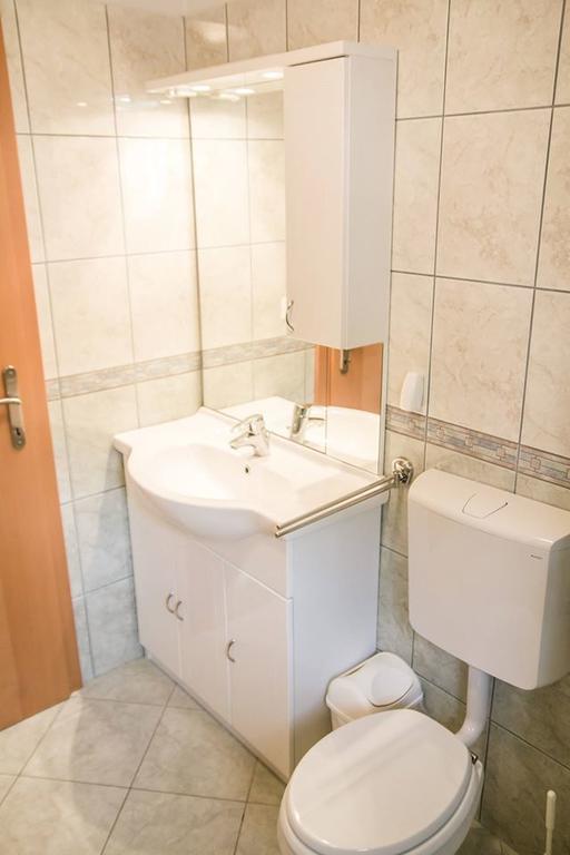 Apartments Krn Drežniške Ravne エクステリア 写真